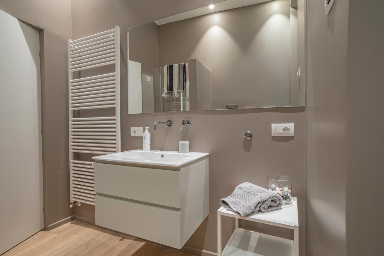 Suite Roma - By Myhomeincomo Exterior foto
